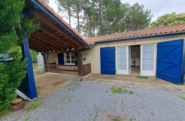 Single-storey cottage 9 minutes from the ocean