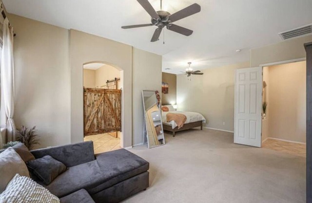 Single Story Retreat: Heated Pool, Hot Tub, BBQ!
