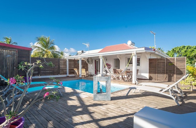 Single-story Villa Santa Maria with 2 bedrooms and private pool