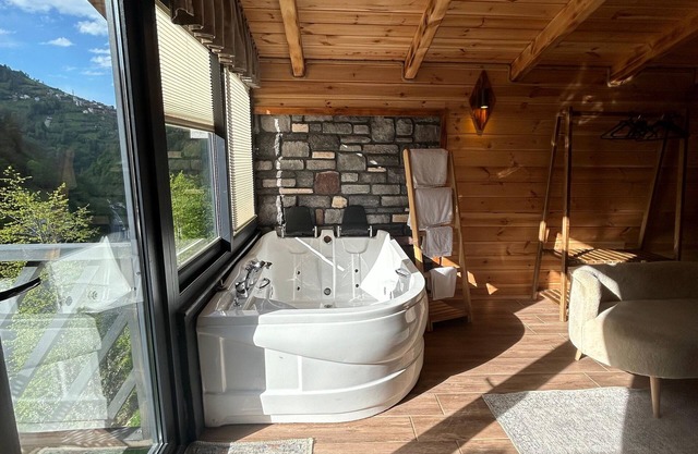 Sisorti Suit Bungalov