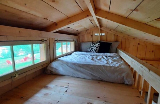 Site #17 | Evergreen Bunkie