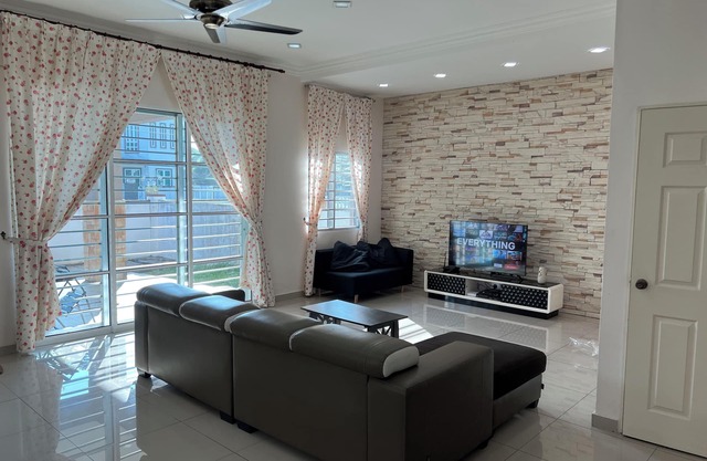 Sitiawan Homestay