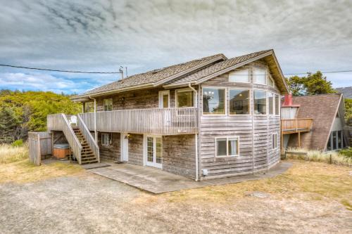 Sitka House MCA 1354