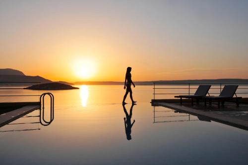 SK Place Luxury Seafront Villas Chania