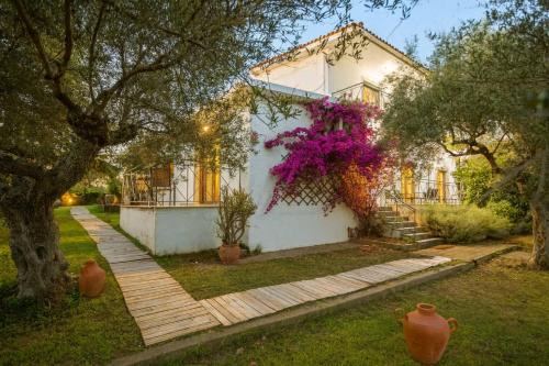 Skafidia Garden Gem - Mirtia Fully Equipped Home