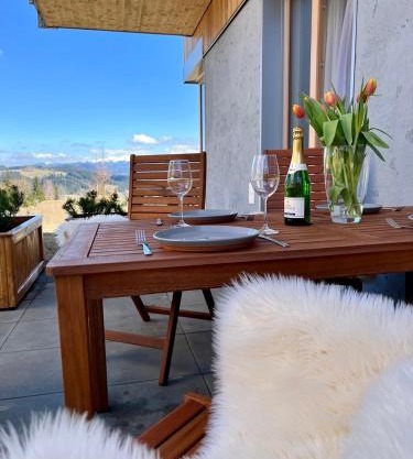 Ski Apartment Hillside