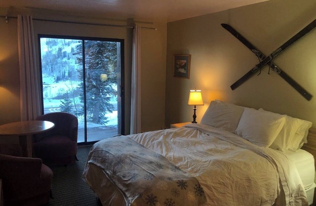 Ski in/out room for one or two at Powder Mountain