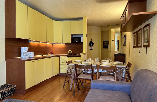 Apartamento de esquí para 6 personas con dos balcones en Montgenèvre