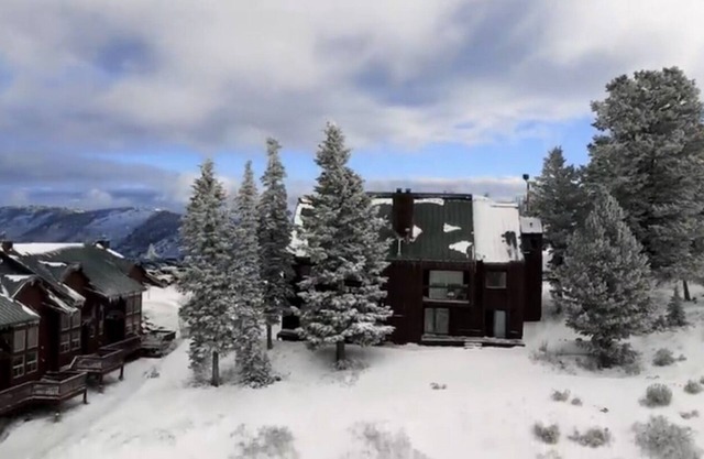 Ski-in ski-out Powder Mountain condo 2 bedroom. 2 baths. Fireplace.