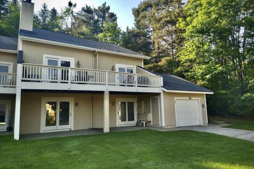 Ski & Tee Boyne Highlands Townhouse