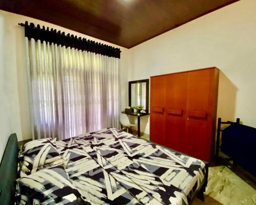 Ski Villa, Modern Calm and Cozy Lakeside Villa Rooms Anuradhapura City Sri Lanka ZONA