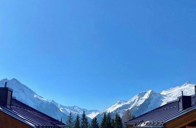 Skiing fun in Hochkrimml / ZillertalArena & Krimml Waterfalls