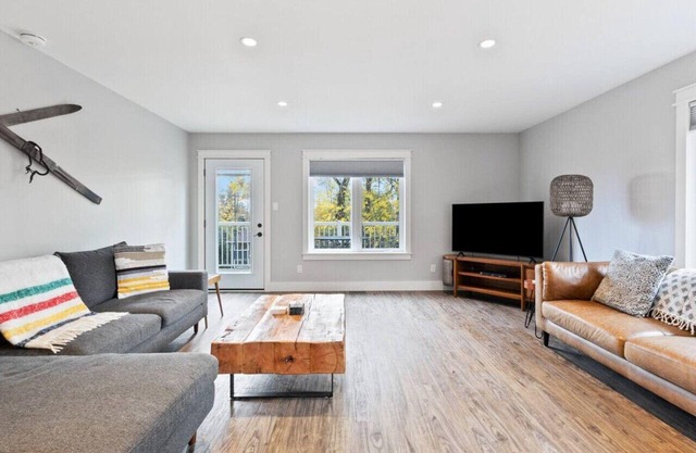 Skipping Rock Loft: Play, Relax & Recharge