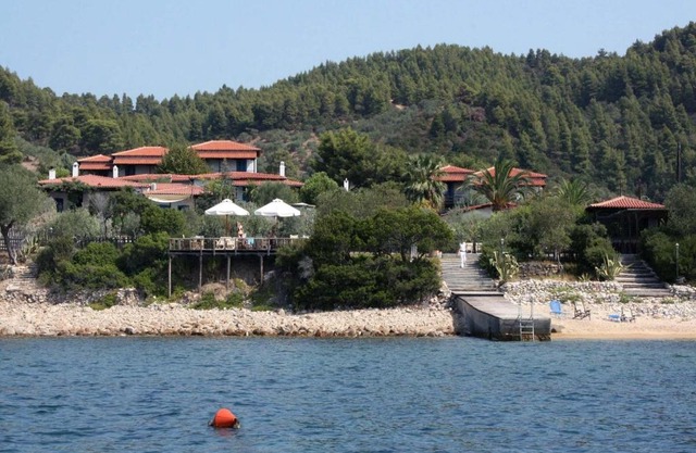 Skites Hotel Bungalows