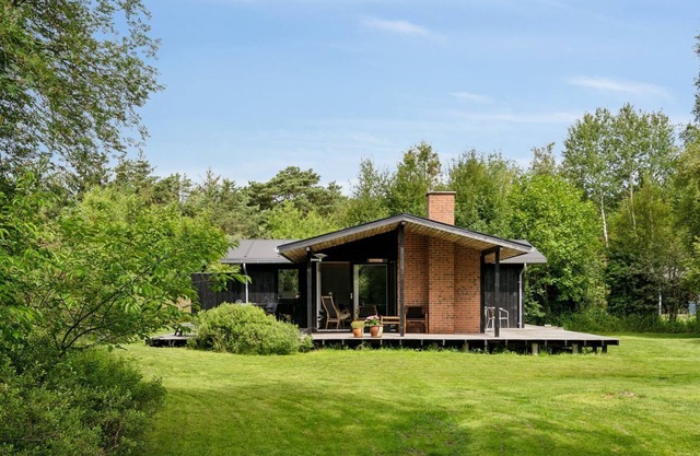 "Skjold" - 600m from the sea by Interhome