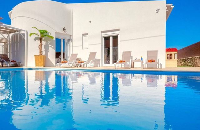 Sky Beachfront Villa with private pool