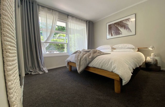 Sky Blue Blomfield Spa! 2 min walk to Takapuna Beach!