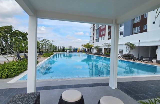 Sky-chill Stay at Ostia Residensi Bangi 2r1b