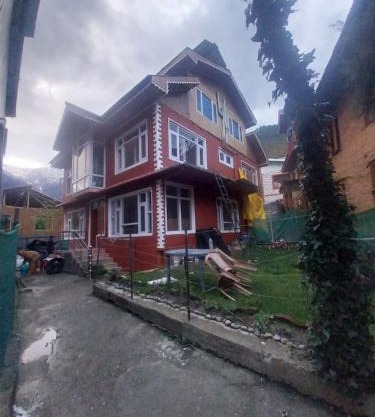 Sky Line Guest House Pahalgam Kashmir