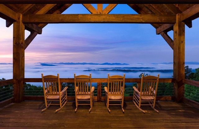 NUEVA CONSTRUCCIÓN Pon a prueba tus límites de altitud en Sky`s the Limit