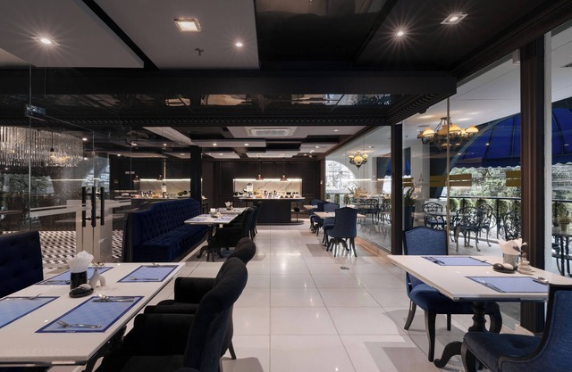 Skye Hotel Bangkok