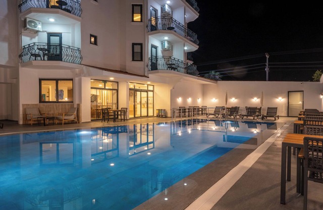 Skykhan Otel