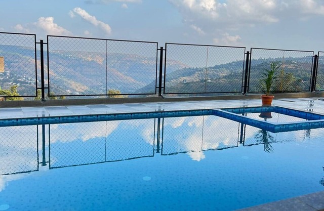 Skyline Serenity 6 Bed Valley View Villa w/ Pool