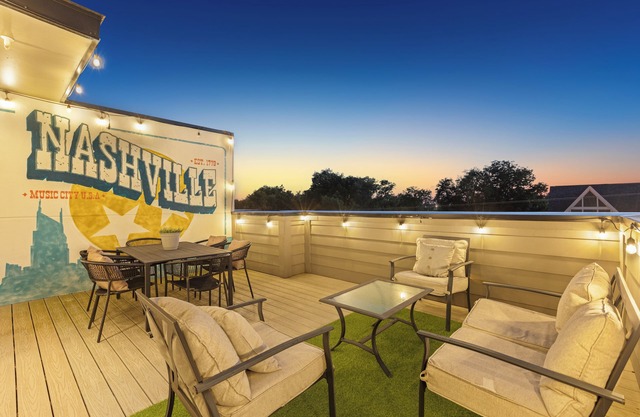 Skyline Soundhouse | Rooftop Deck & Game Room near East Nashville & Broadway
