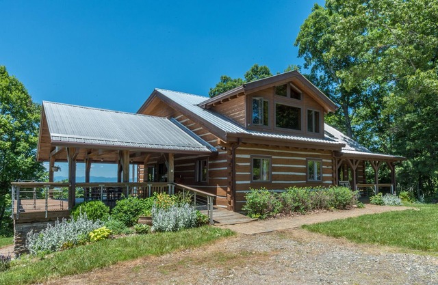 Skyline View Lodge | Log Cabin with Covered Deck & Sweeping Views