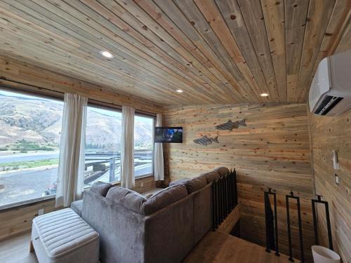 Slate Creek Retreat