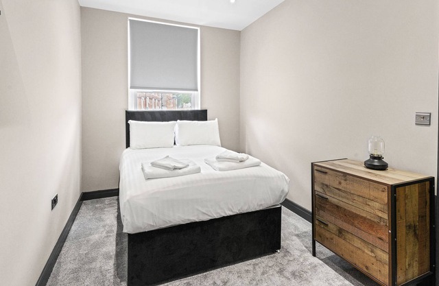 Sleek and Stylish Converted 1Bed Flat