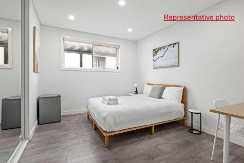 Sleek & Comfortable Double Room at Revesby with Shared Amenities