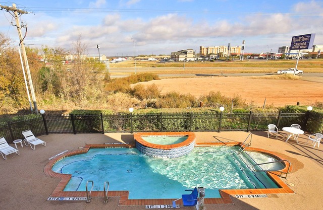 Sleep Inn & Suites