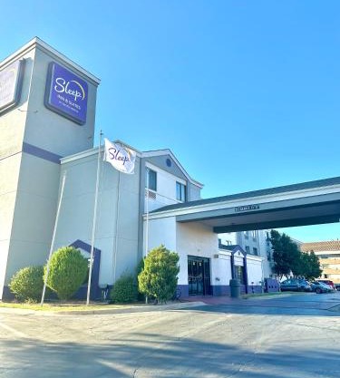 Sleep Inn & Suites Tulsa Central I-44