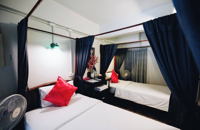 Sleeper House
