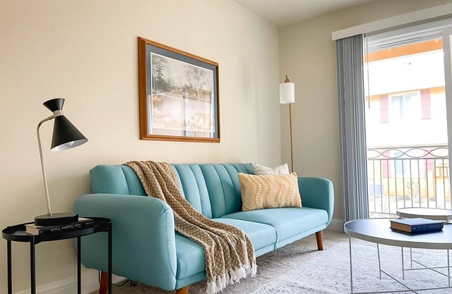 Sleepover: Welcoming 1BD/1BA + Gym & Pool - OKC