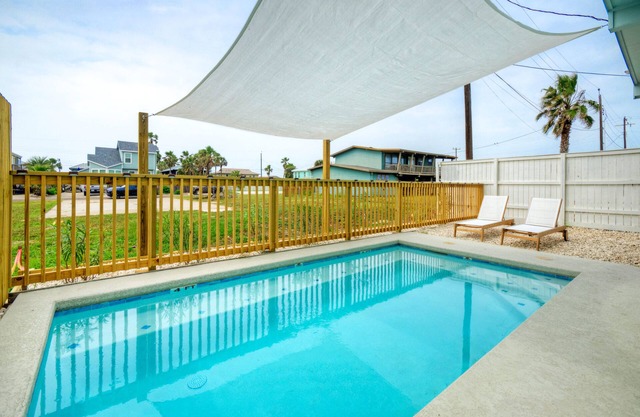 Sleeps 24 | 2 Homes, Walk to the Beach, Private Pools, Fire Pit, Modern Design