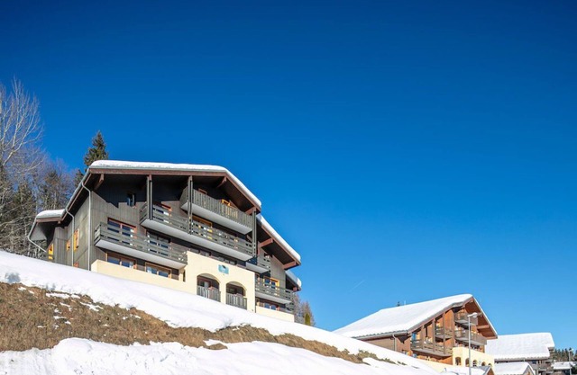 Sleeps 3! Studio | Scenic Living in Valmorel!