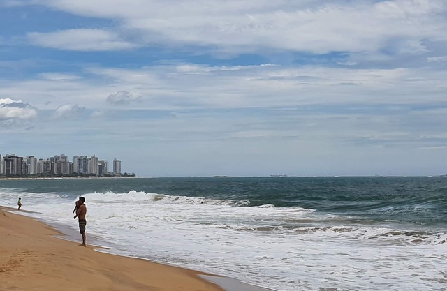 Ven a disfrutar de las playas capixabas / casa de Bela 3qtº tiene 10 3wc se 20pessoas