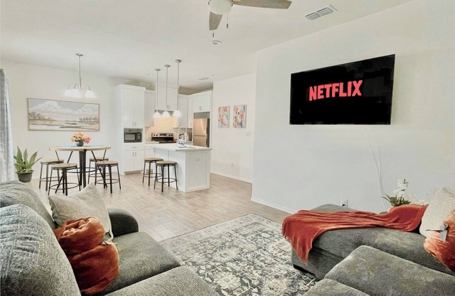 Sleeps 6- Newly Blt Comfortable Clean & Inviting La Feria 2 Bed 2 Bath BBQ, WD
