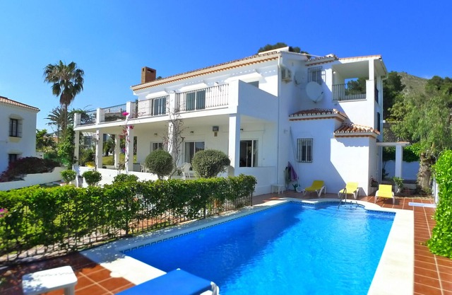 8 personas | Villa Gito | CG R826