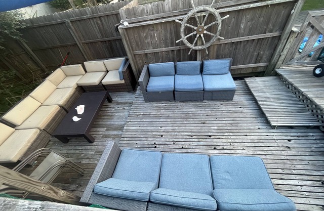 RENOVADO EN 2019-SLEEPS 12 !! Se puede dividir y alquilar como 3/2 baños para dormir 9