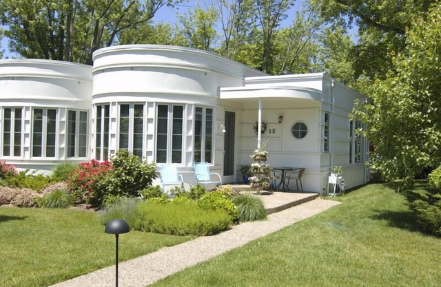 Sleepy Hollow Beach Resort introduces Cottage 8B