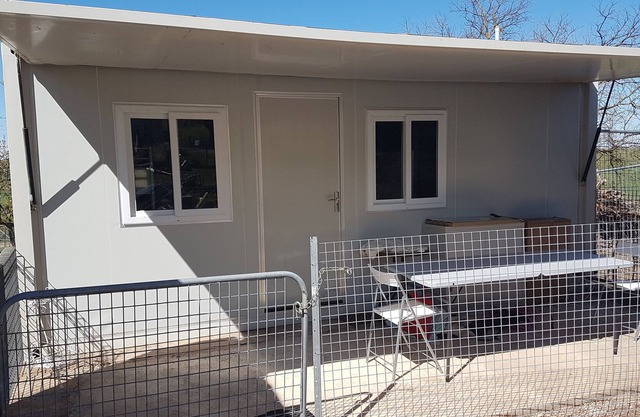 Small Cabin and separate Caravan In The Countryside Near Canberra