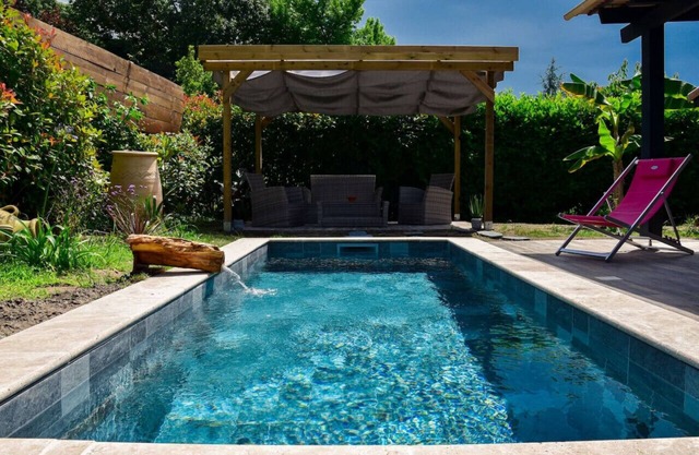 Small House for 4pers with pool