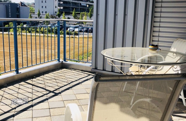 Pequeño y agradable apartamento de 1 habitación con balcón