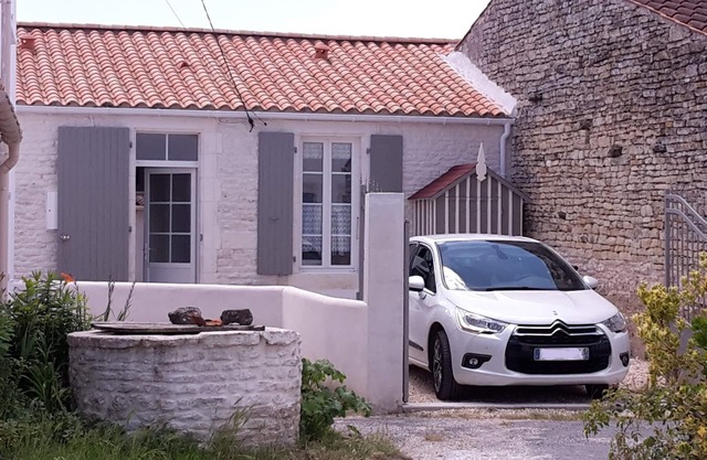 Small renovated house for rent in an Oléronnais village,
