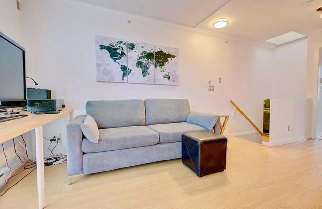 Smart 12 - Lovely 1 bedroom with 1 bathroom unit.