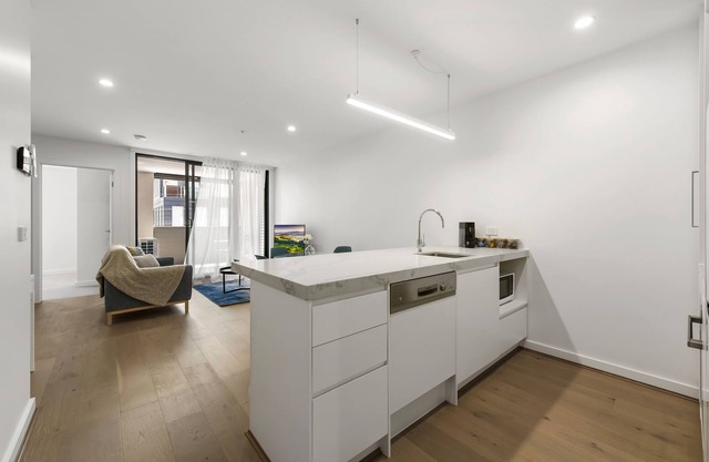 Smart Two Bedroom & Bathroom Fun and Friendly Fully Equipped Apartment