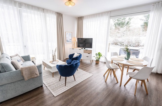 SmartFewo: Haus Wasser | Penthouse | Sauna | Park
